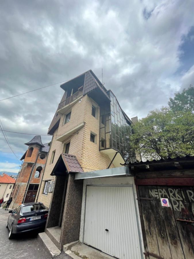 Casa Gialla Free Parking Sarajevo Eksteriør bilde
